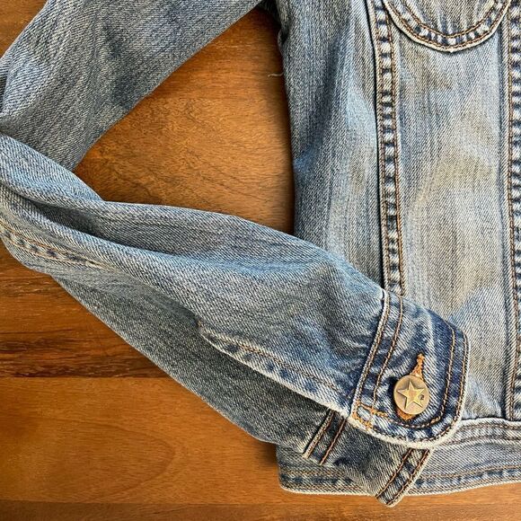 Converse ⭐️ Jean Jacket || SZ XS - Picture 9 of 15